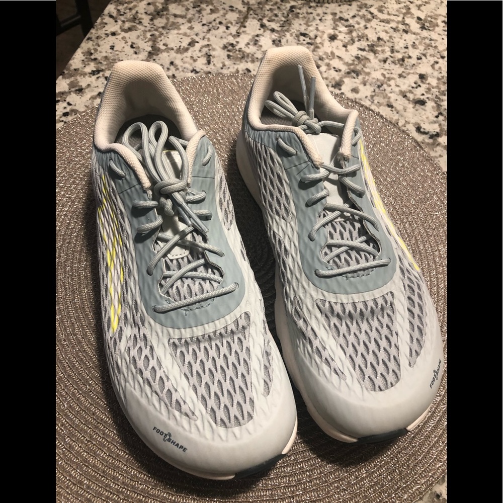 Women’s VIHO Trainer